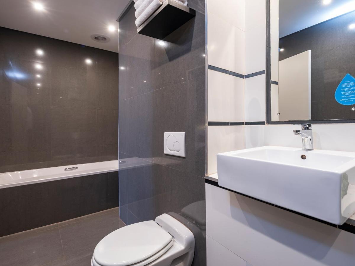 Aha Kathu Hotel Екстер'єр фото