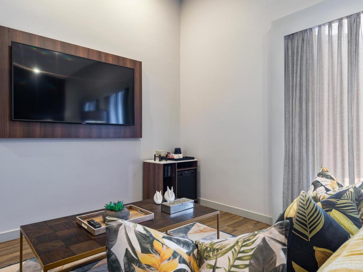 Aha Kathu Hotel Екстер'єр фото